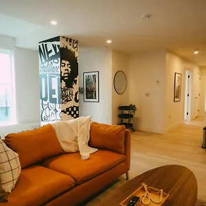 new-stylish-2br-condo-with-views-in-north-end.halifax-hotels.org/